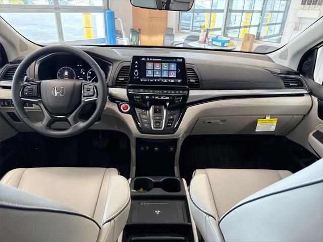 used 2025 Honda Odyssey car, priced at $45,233