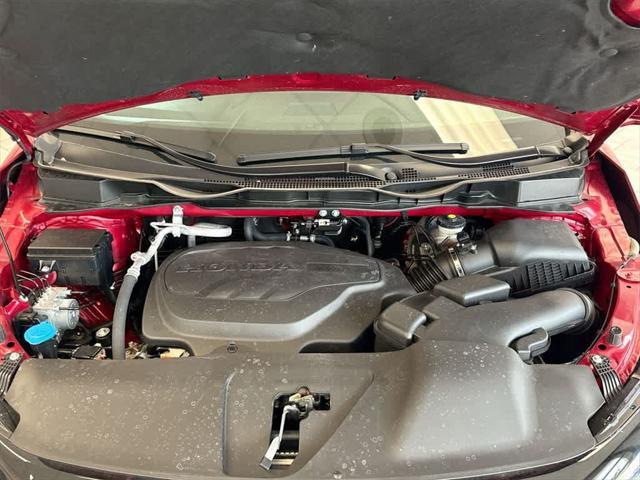 used 2025 Honda Odyssey car, priced at $45,233