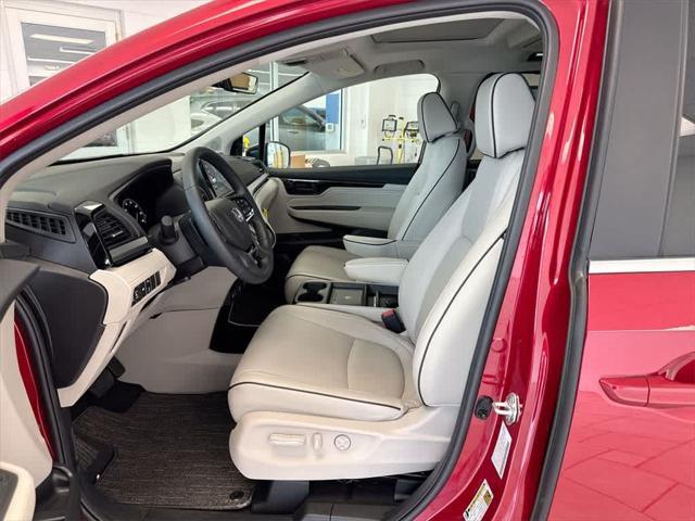 used 2025 Honda Odyssey car, priced at $45,233