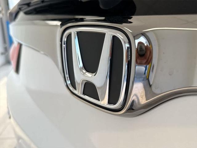 used 2020 Honda CR-V car, priced at $27,106