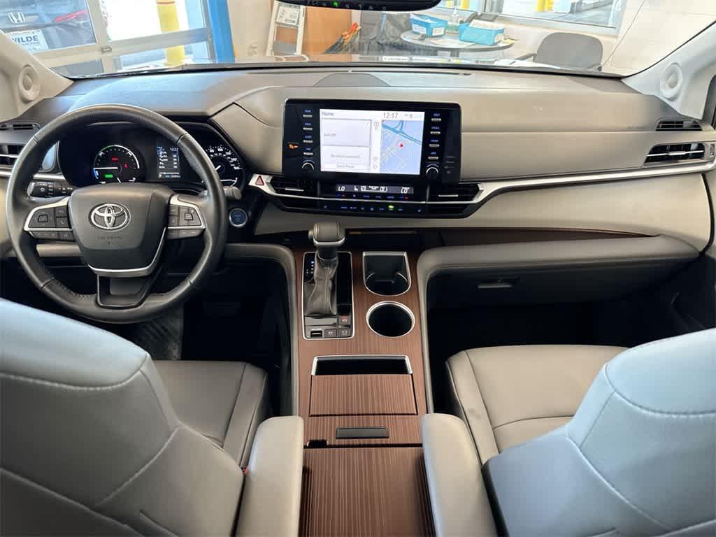 used 2022 Toyota Sienna car, priced at $41,959