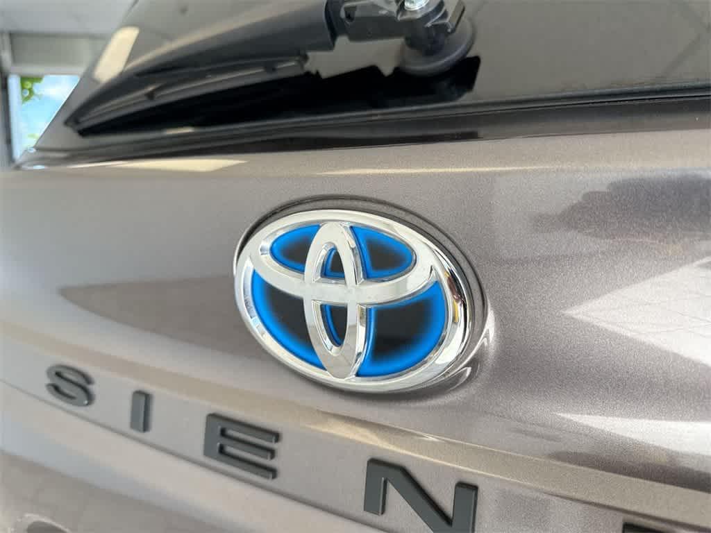 used 2022 Toyota Sienna car, priced at $41,959