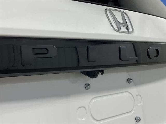 new 2025 Honda Pilot car, priced at $46,450