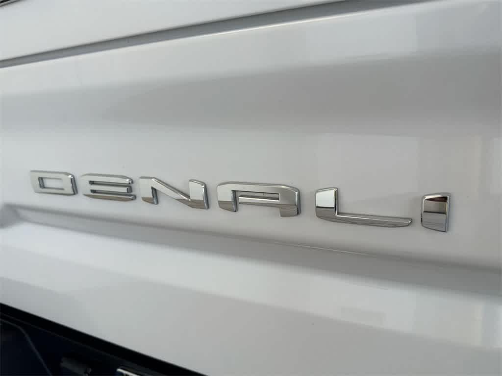used 2024 GMC Sierra 1500 car, priced at $55,000