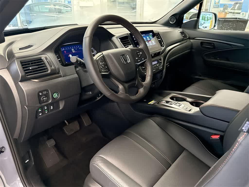 used 2025 Honda Passport car, priced at $42,103