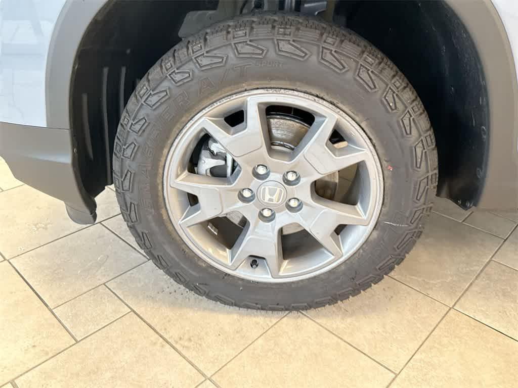 used 2025 Honda Passport car, priced at $42,103