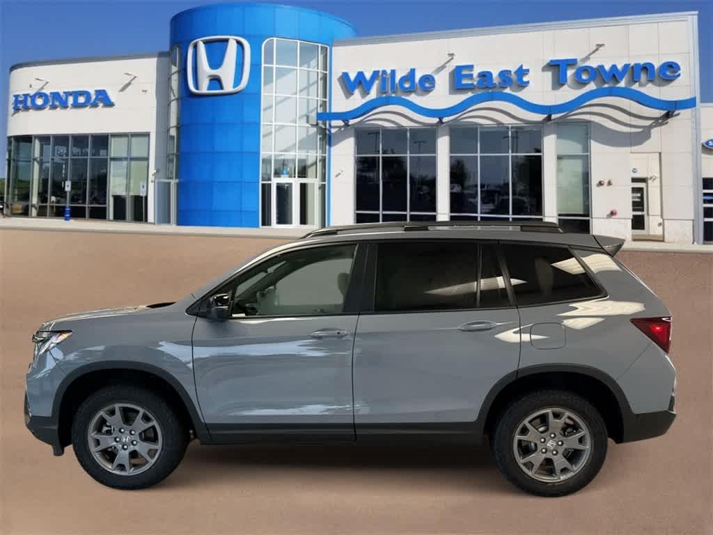 used 2025 Honda Passport car, priced at $42,103