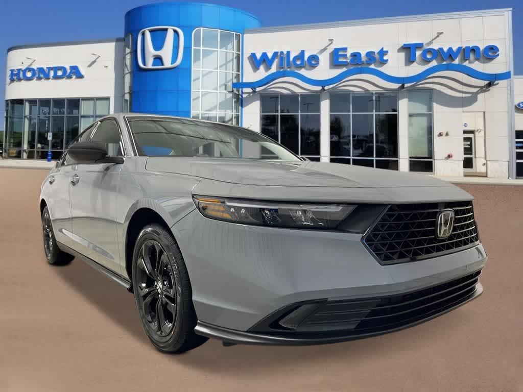 new 2025 Honda Accord car, priced at $30,906