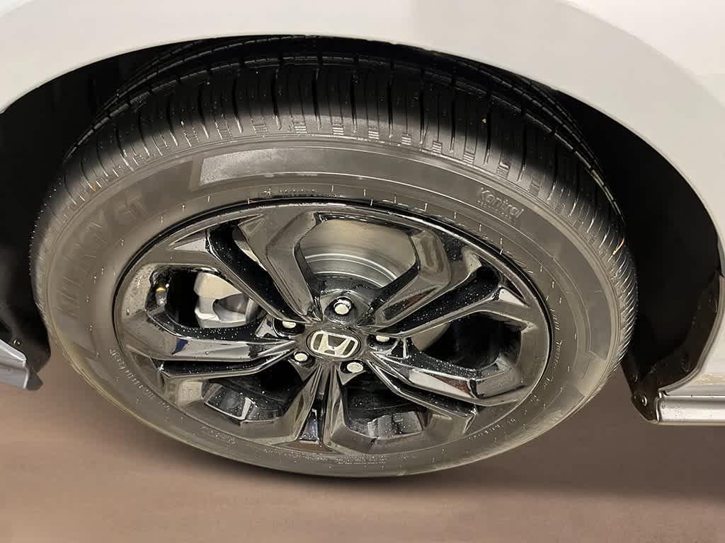 new 2025 Honda Accord car, priced at $30,901