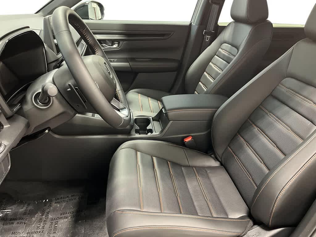 new 2026 Honda CR-V Hybrid car, priced at $39,591