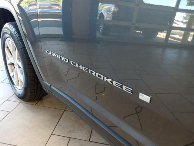 used 2022 Jeep Grand Cherokee car, priced at $30,003