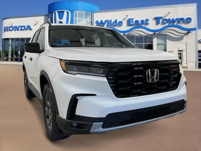 new 2025 Honda Pilot car, priced at $48,740