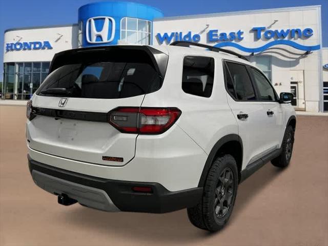 new 2025 Honda Pilot car, priced at $48,740