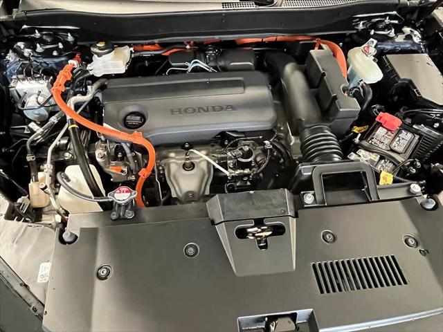 new 2026 Honda CR-V Hybrid car, priced at $40,195