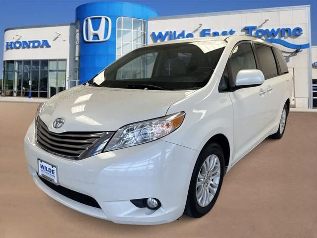 used 2016 Toyota Sienna car, priced at $18,128