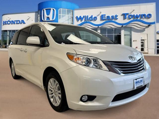 used 2016 Toyota Sienna car, priced at $18,128