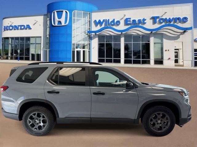 used 2024 Honda Pilot car, priced at $43,867