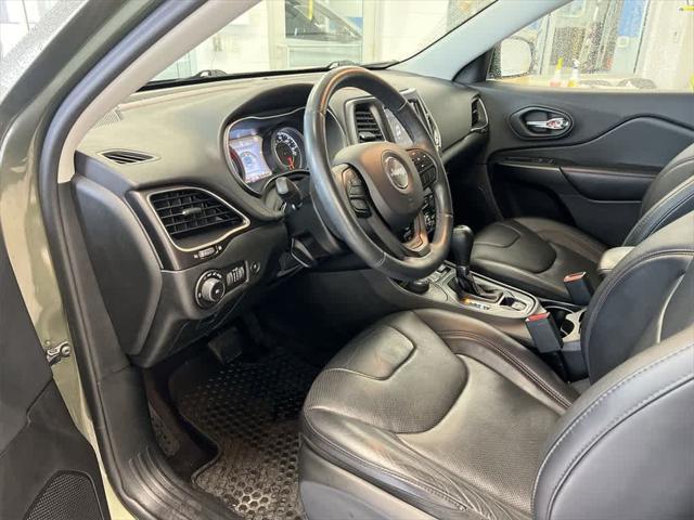 used 2019 Jeep Cherokee car, priced at $20,309