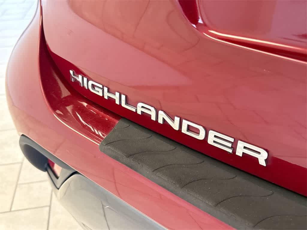 used 2021 Toyota Highlander Hybrid car, priced at $31,758