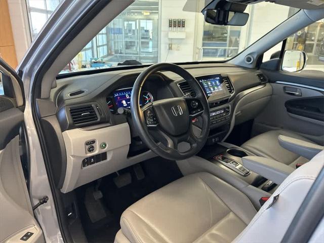 used 2022 Honda Pilot car, priced at $29,938