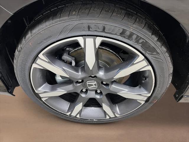 new 2025 Honda Civic Hybrid car