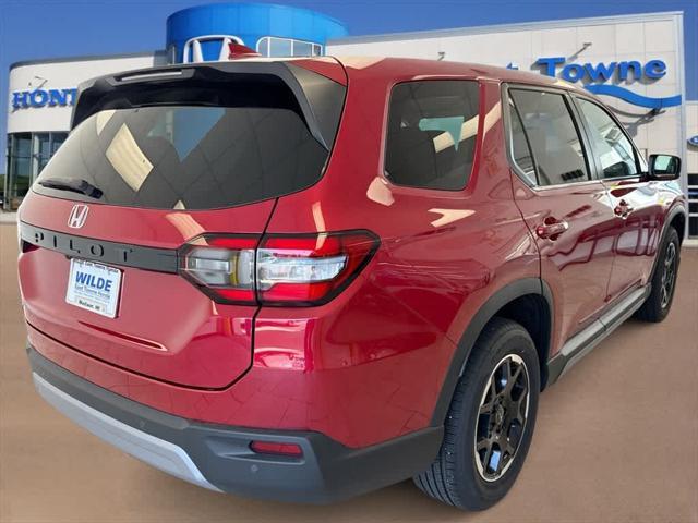 used 2025 Honda Pilot car, priced at $44,757