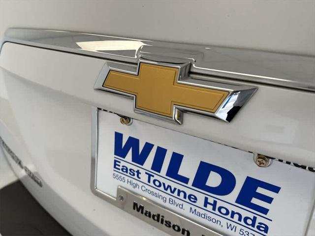 used 2017 Chevrolet Equinox car, priced at $10,425