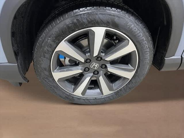new 2025 Honda Pilot car, priced at $50,505