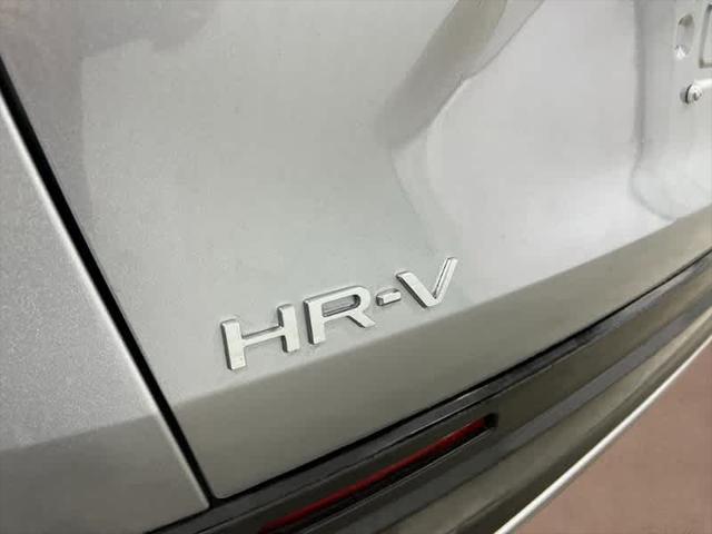 new 2025 Honda HR-V car