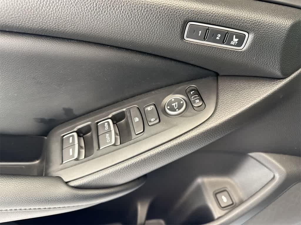 used 2018 Honda Accord Hybrid car, priced at $16,612