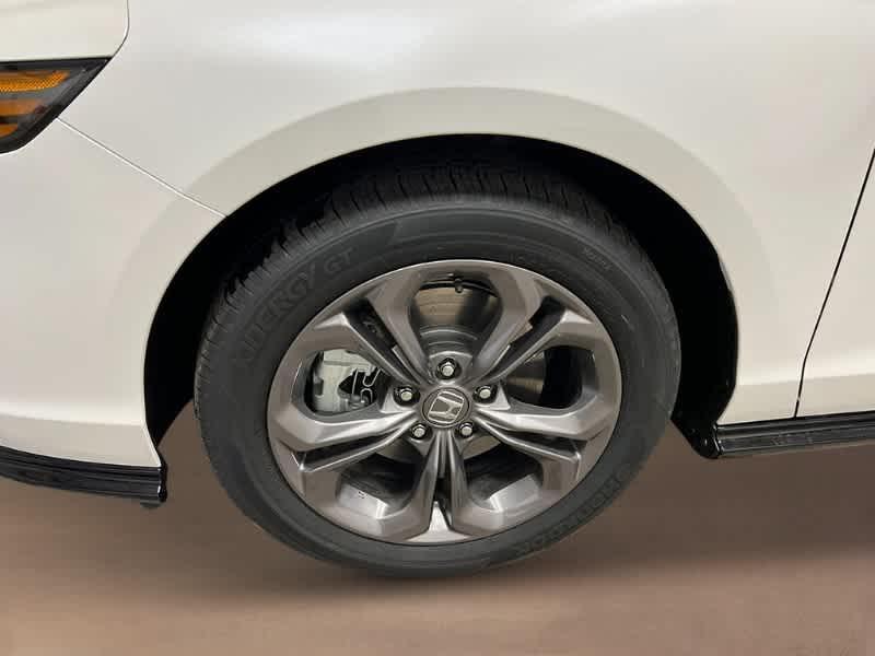 new 2025 Honda Accord Hybrid car