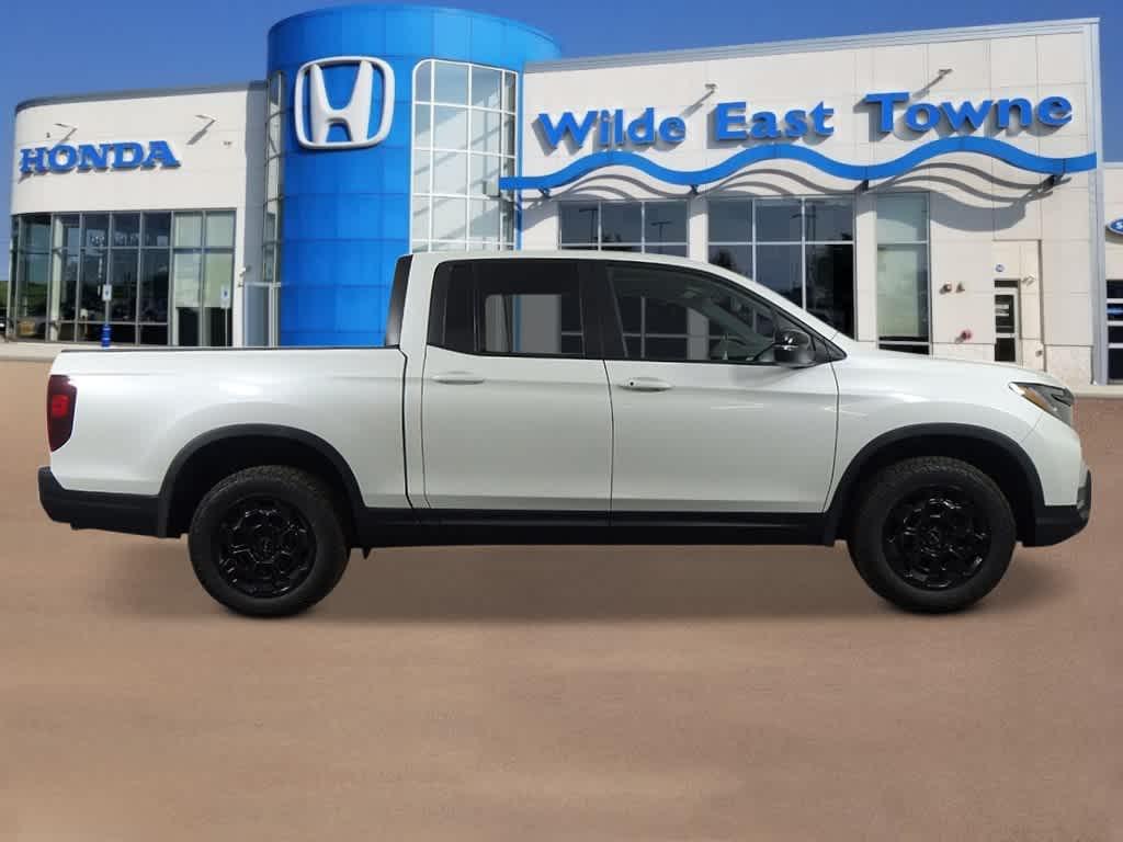 new 2025 Honda Ridgeline car, priced at $45,867