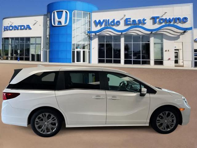 used 2025 Honda Odyssey car, priced at $46,112