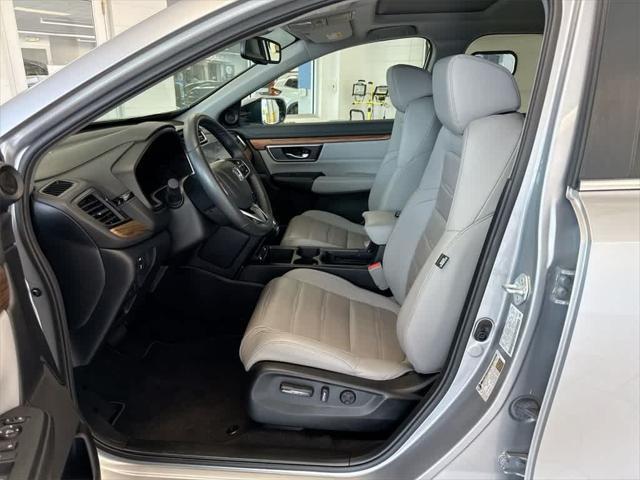 used 2022 Honda CR-V car, priced at $31,700
