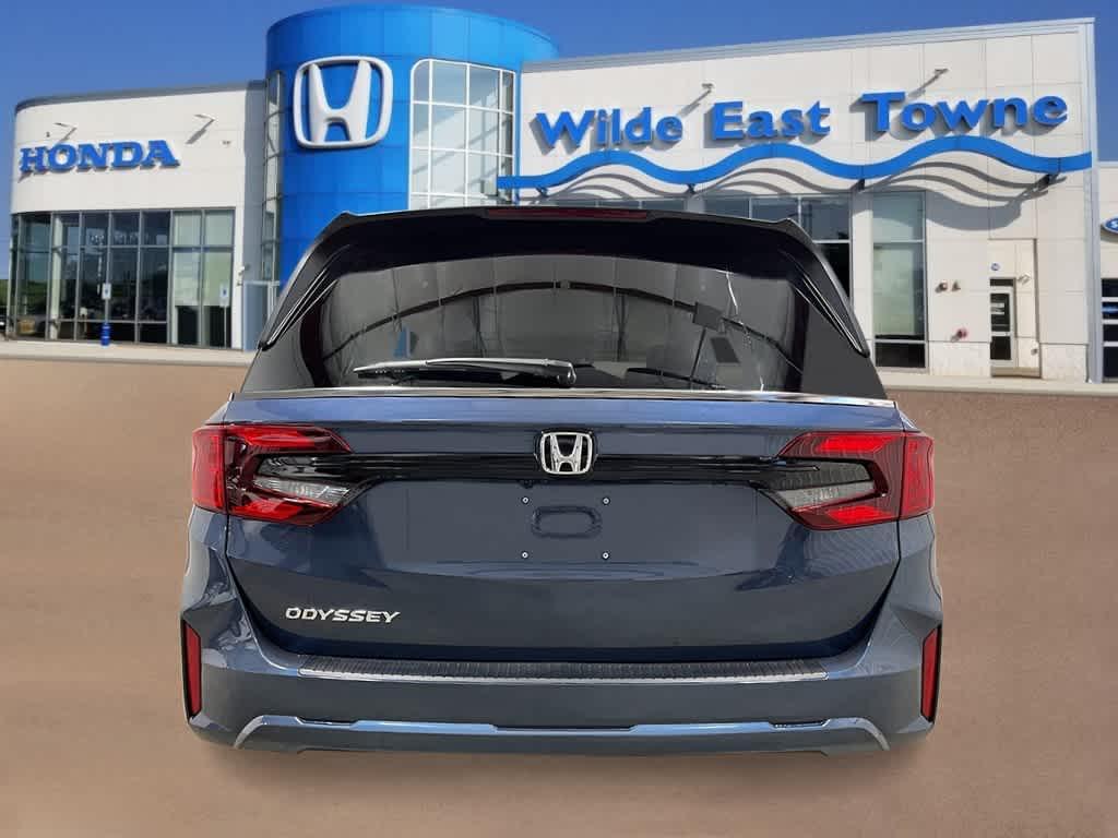 new 2026 Honda Odyssey car, priced at $43,090