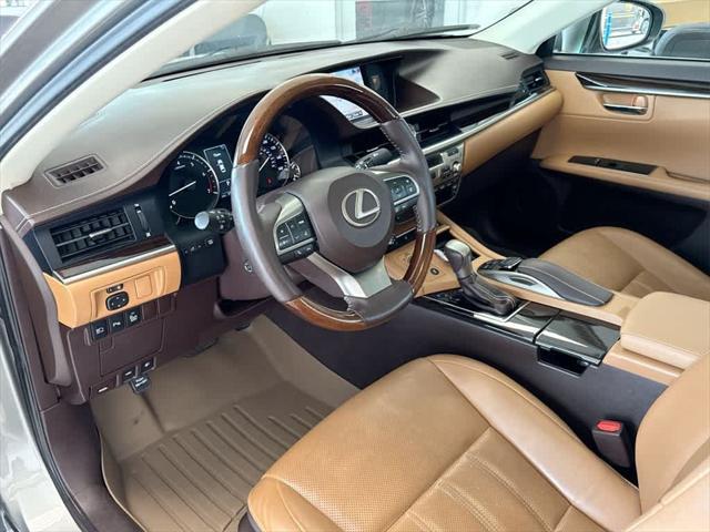 used 2016 Lexus ES 350 car, priced at $18,904