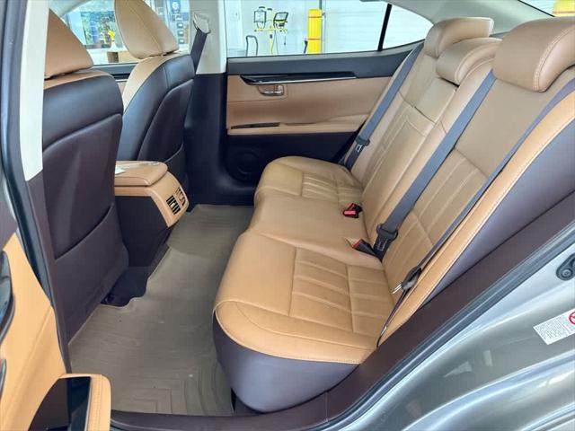 used 2016 Lexus ES 350 car, priced at $18,904