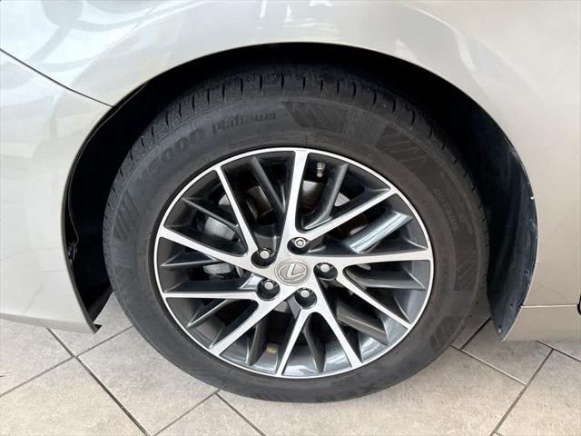 used 2016 Lexus ES 350 car, priced at $18,904