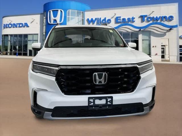 new 2025 Honda Pilot car, priced at $52,929