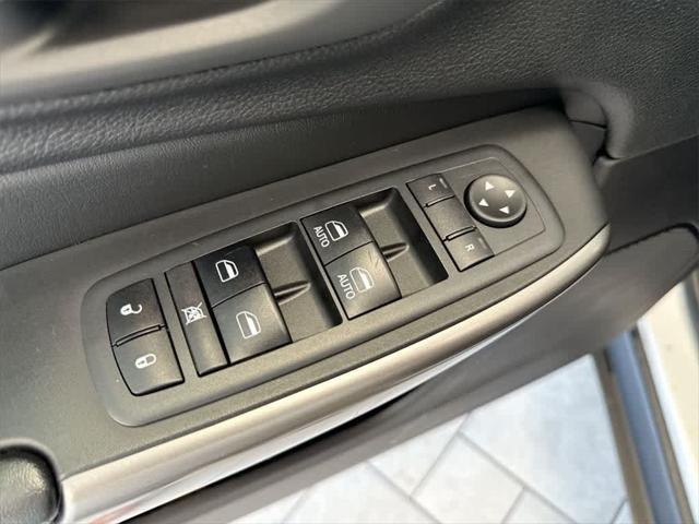 used 2019 Jeep Cherokee car, priced at $14,898