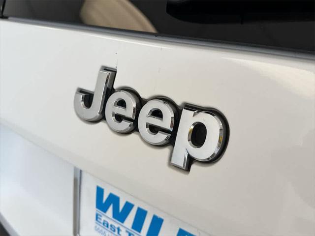 used 2019 Jeep Cherokee car, priced at $14,898