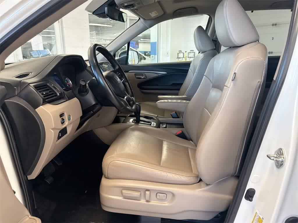 used 2019 Honda Pilot car, priced at $19,786