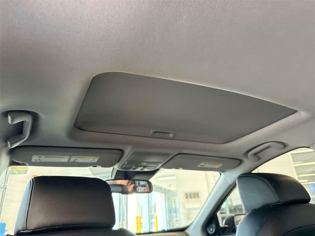 used 2022 Honda CR-V Hybrid car, priced at $22,999