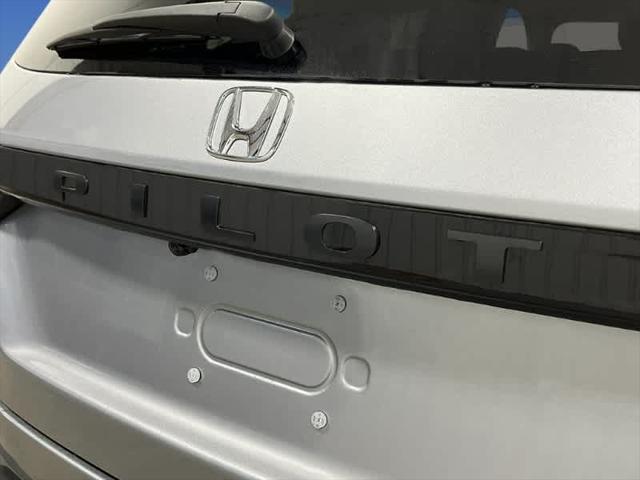 new 2025 Honda Pilot car