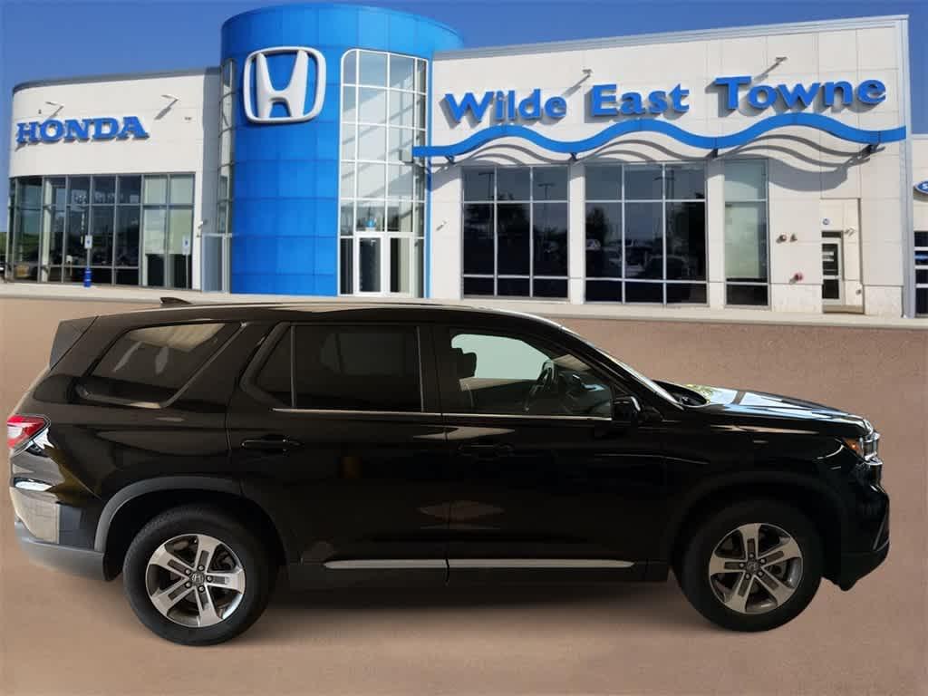 used 2023 Honda Pilot car, priced at $36,931