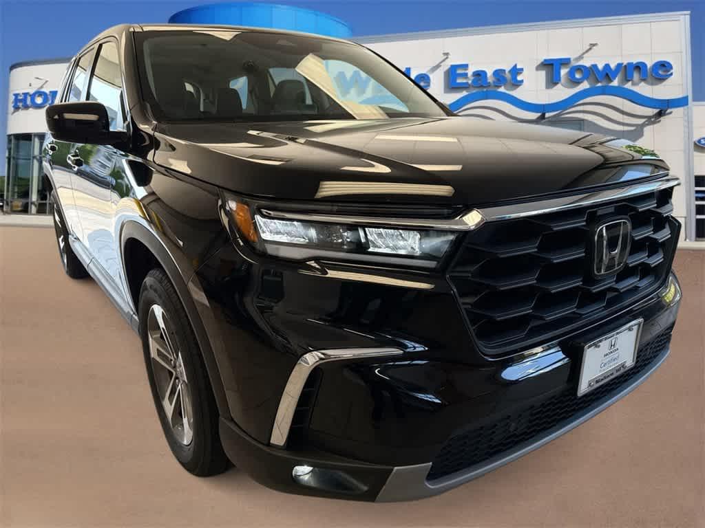 used 2023 Honda Pilot car, priced at $36,931