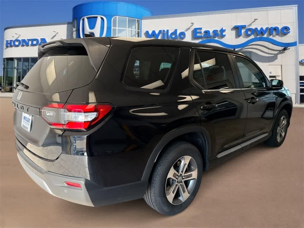 used 2023 Honda Pilot car, priced at $36,931