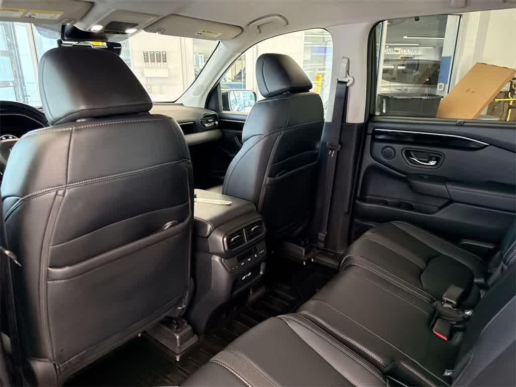 used 2023 Honda Pilot car, priced at $36,931