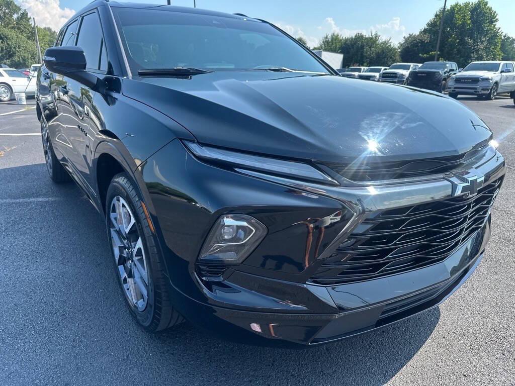 used 2024 Chevrolet Blazer car, priced at $35,995