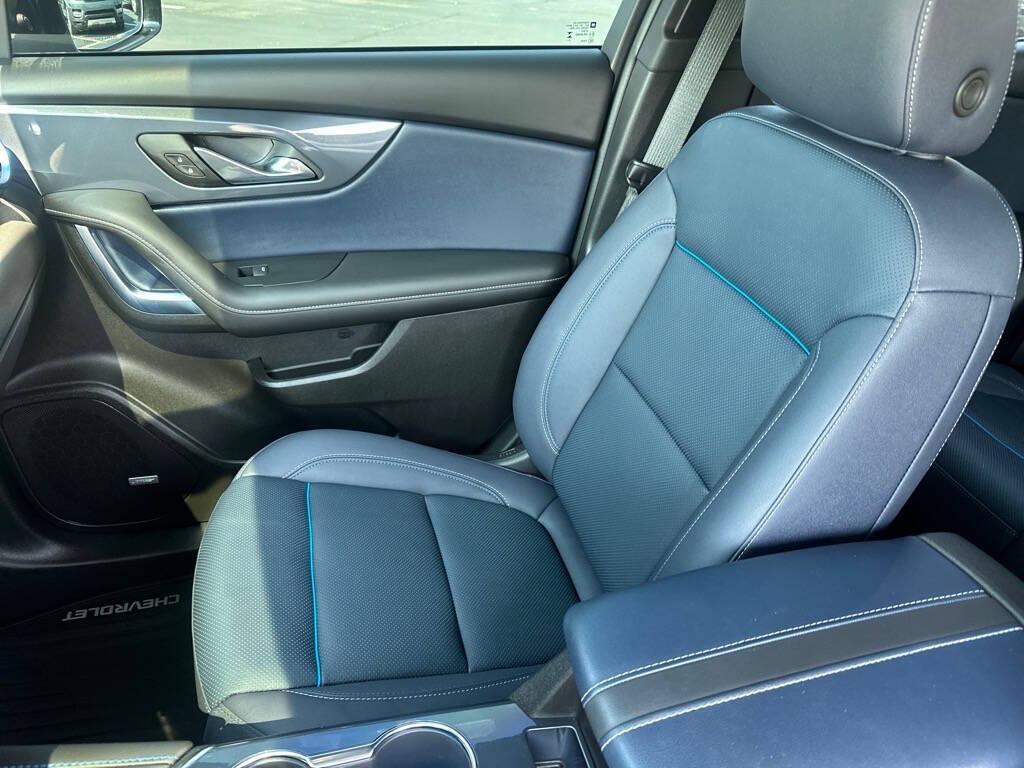 used 2024 Chevrolet Blazer car, priced at $35,995